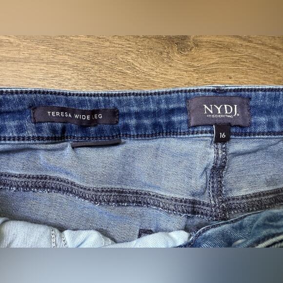 NYDJ Teresa Stretch Cotton Wide Leg Jeans in Sweetbay Wash Size 16 - Picture 7 of 12